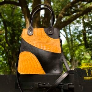 JOIE DE VIVRE Purse (ZHWAH DUH VIV-RE)