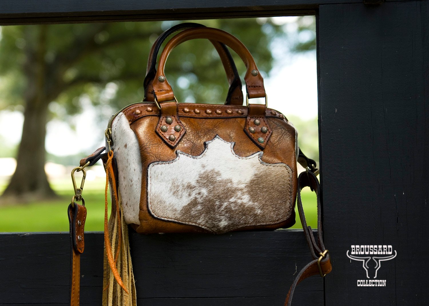 Cajun Speed Purse (Hair-On Cowhide + Bronze Studs Edition)