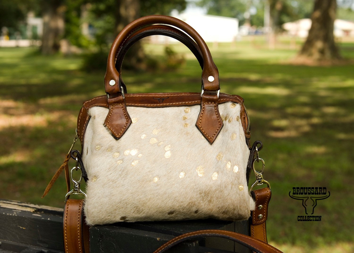 Cajun Speed – Hair-on Cowhide with Gold Metallic Edition