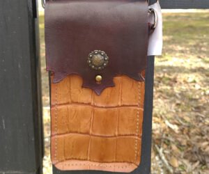 THE BAYOU BELLE - Alligator Cell Phone Crossbody