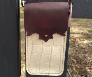 THE BAYOU BELLE - Alligator Cell Phone Crossbody