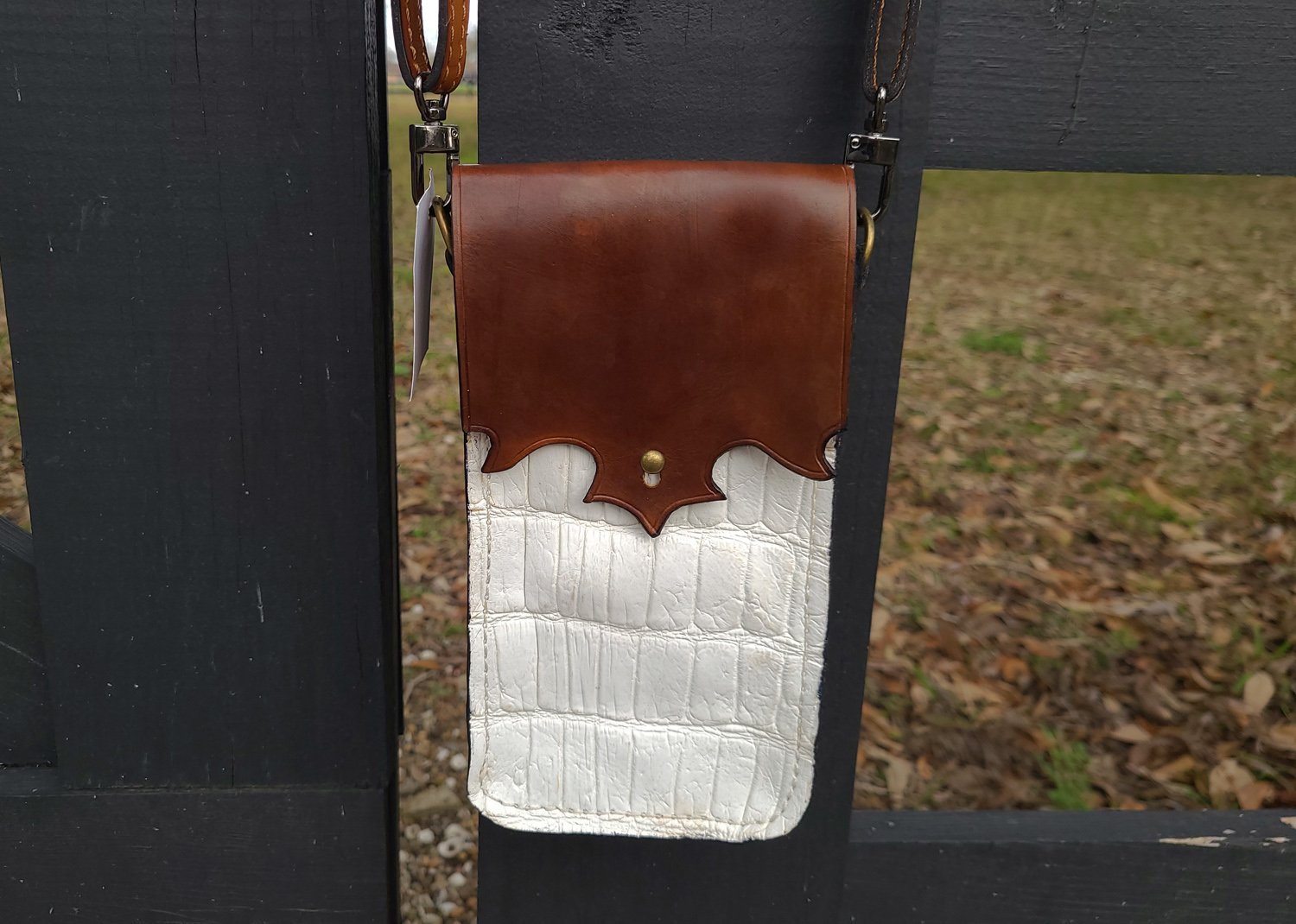 THE BAYOU BELLE – Louisiana Alligator Edition