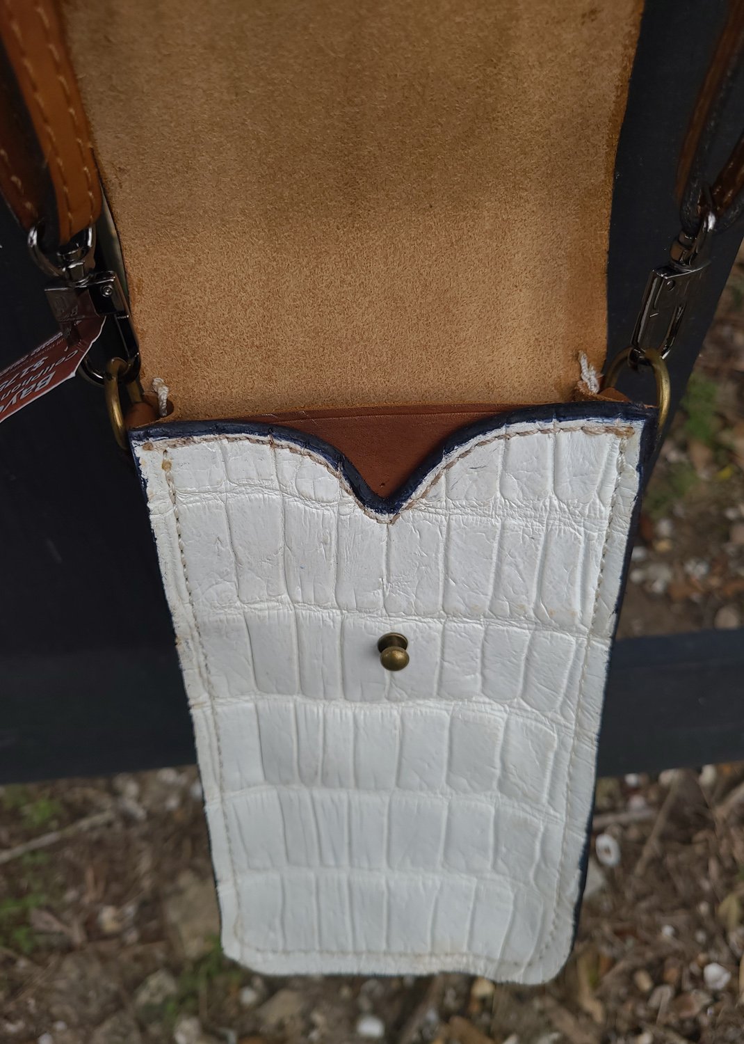 THE BAYOU BELLE – Louisiana Alligator Edition - Image 3