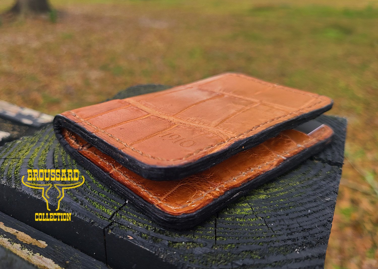 Handcrafted Alligator Skin Wallet - Image 4